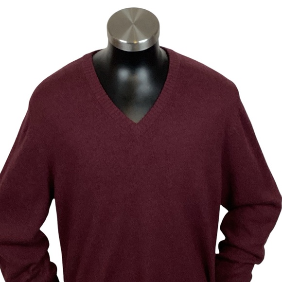 L.L.Bean Lambswool Mens Large Sweater Cranberry - Picture 5 of 13